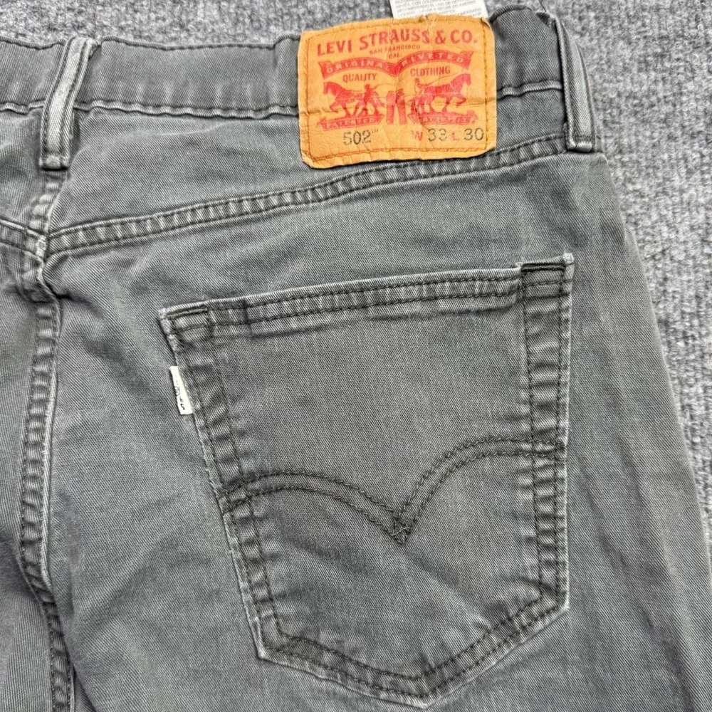 Levi Strauss 502 Taper Fit Mens 33x30 Gray‎ Distressed Workwear Denim Jeans